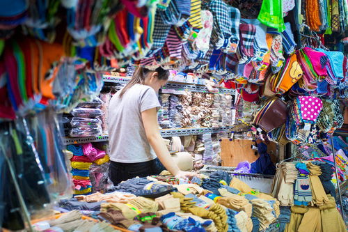越南峴港 別具一格的服裝服飾市場探秘